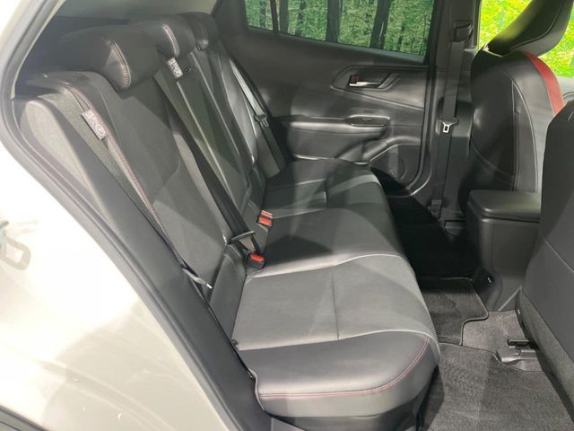 TOYOTA PRIUS 4WD 2023