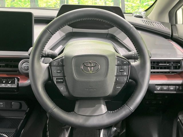 TOYOTA PRIUS 4WD 2023