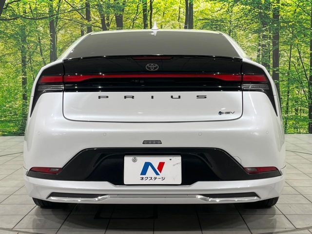 TOYOTA PRIUS 4WD 2023