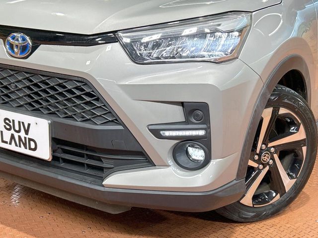 TOYOTA RAIZE HYBRID 2022