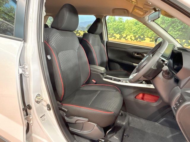 TOYOTA RAIZE HYBRID 2025