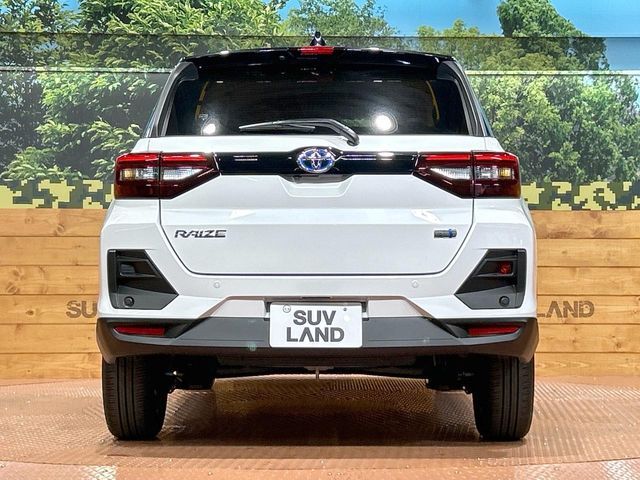 TOYOTA RAIZE HYBRID 2025