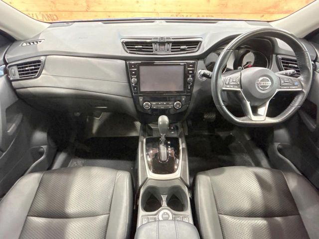 NISSAN X-TRAIL HYBRID 4WD 2019