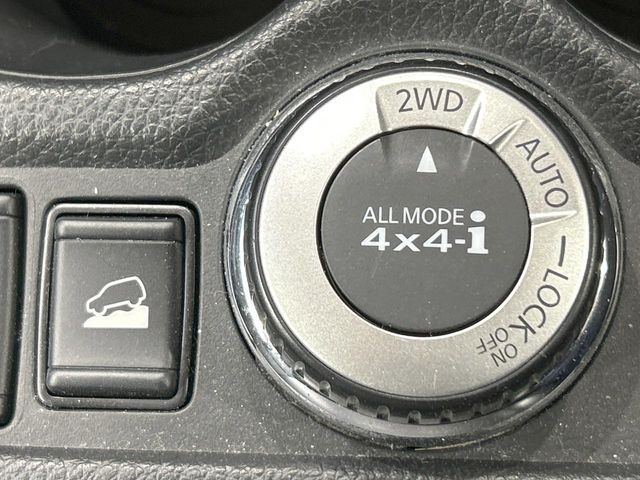 NISSAN X-TRAIL HYBRID 4WD 2019