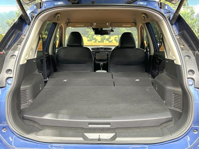 NISSAN X-TRAIL HYBRID 4WD 2019