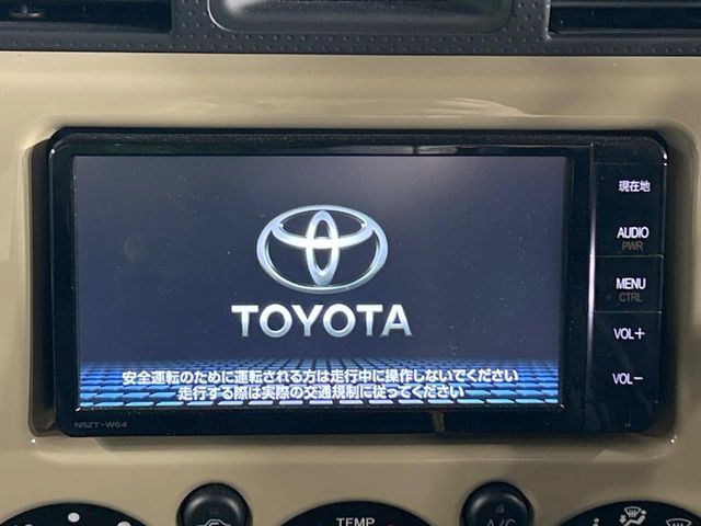 TOYOTA FJ CRUISER 4WD 2015