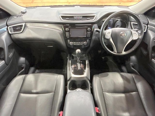 NISSAN X-TRAIL 4WD 2016