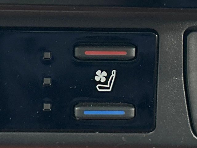 TOYOTA RAV4 4WD 2020