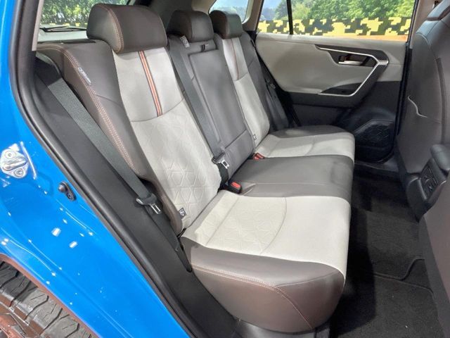 TOYOTA RAV4 4WD 2020