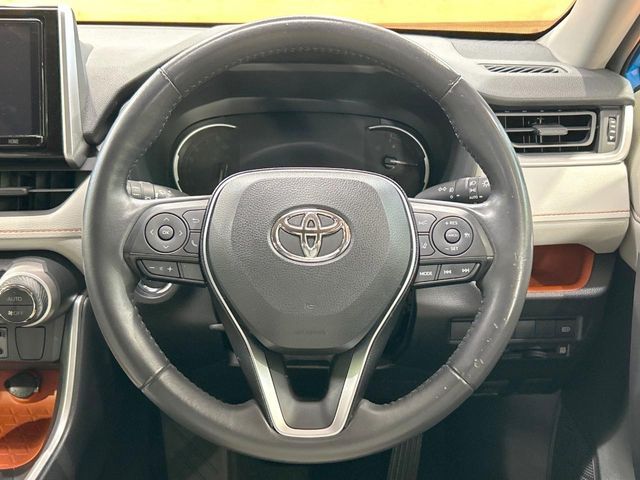 TOYOTA RAV4 4WD 2020