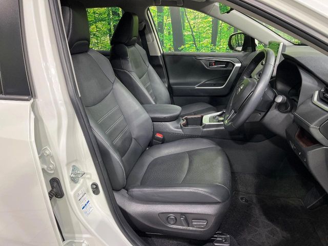 TOYOTA RAV4 HYBRID 4WD 2022