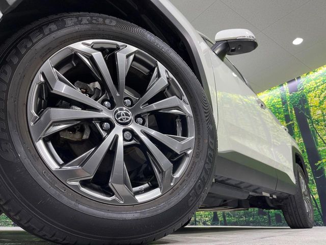 TOYOTA RAV4 HYBRID 4WD 2022