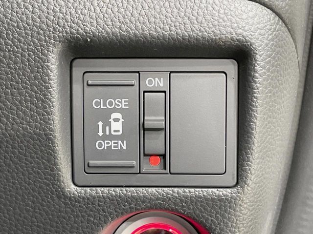 HONDA N BOX CUSTOM 2021