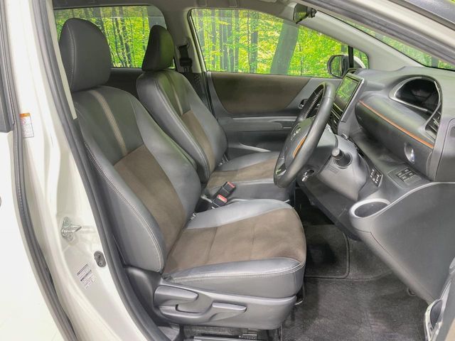 TOYOTA SIENTA HYBRID 2019