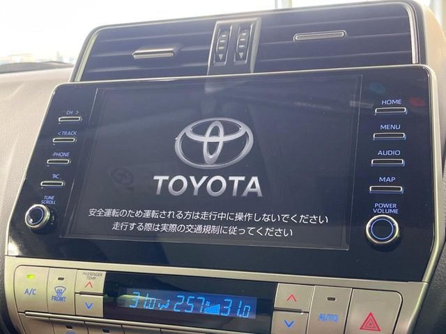 TOYOTA LANDCRUISER PRADO 2022