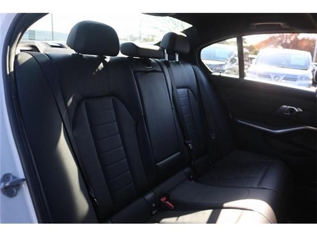 BMW BMW 3series sedan 2019