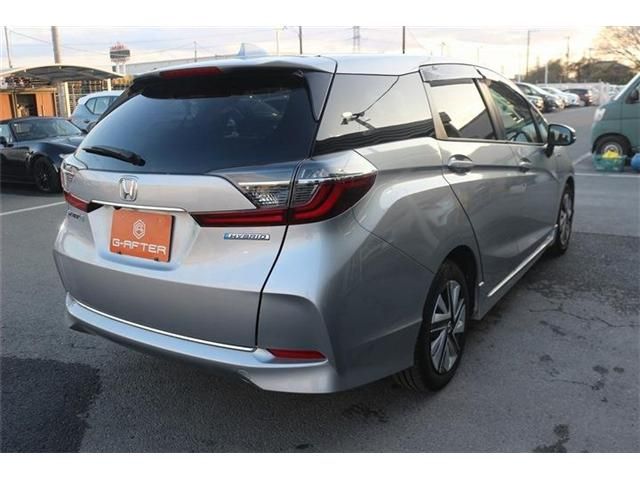 HONDA SHUTTLE HYBRID 2020