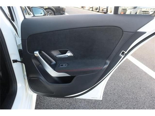 MERCEDES BENZ MERCEDES BENZ A class sedan 2020