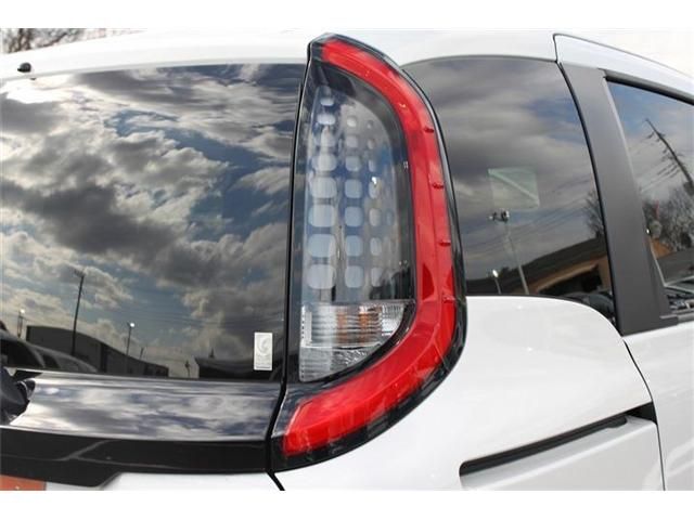 TOYOTA SIENTA HYBRID 2022