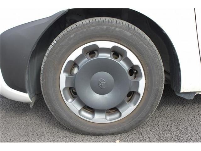 TOYOTA SIENTA HYBRID 2022