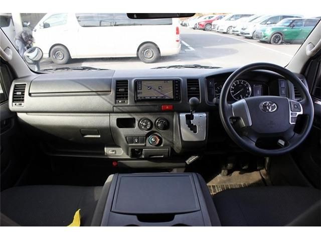 TOYOTA HIACE van 2WD 2022