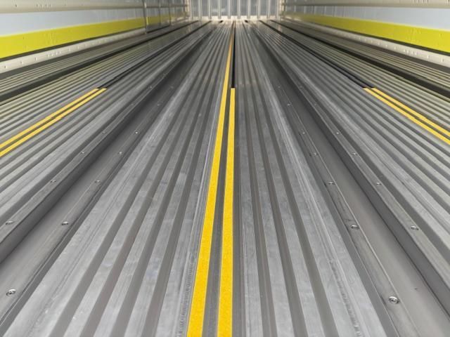 MITSUBISHI FUSOU SUPER GREAT 2025