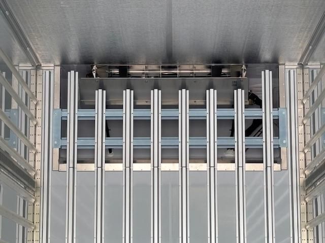 MITSUBISHI FUSOU SUPER GREAT 2025