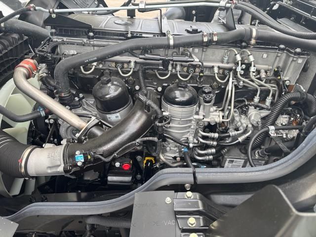 MITSUBISHI FUSOU SUPER GREAT 2025