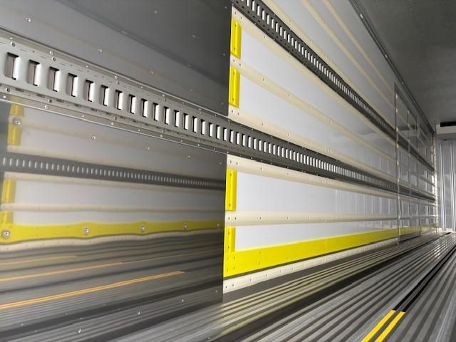 MITSUBISHI FUSOU SUPER GREAT 2025