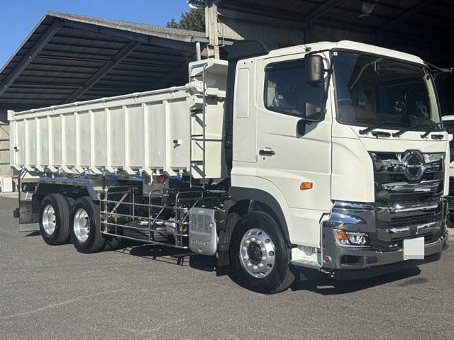HINO PROFIA 2025