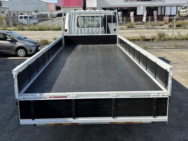 MITSUBISHI FUSOU FIGHTER 2024