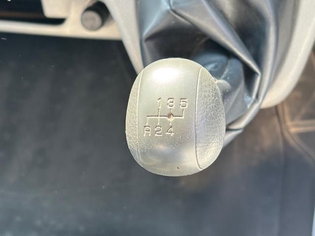 MITSUBISHI CANTER 2023