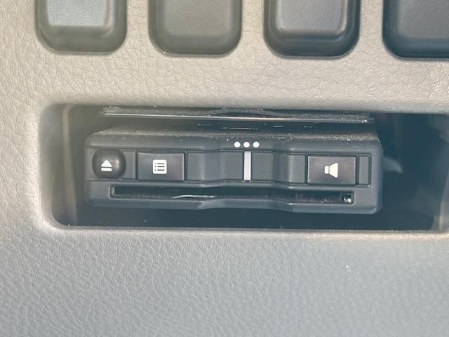 MITSUBISHI CANTER 2023