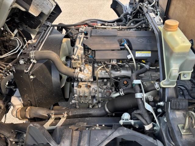 MITSUBISHI CANTER 2023