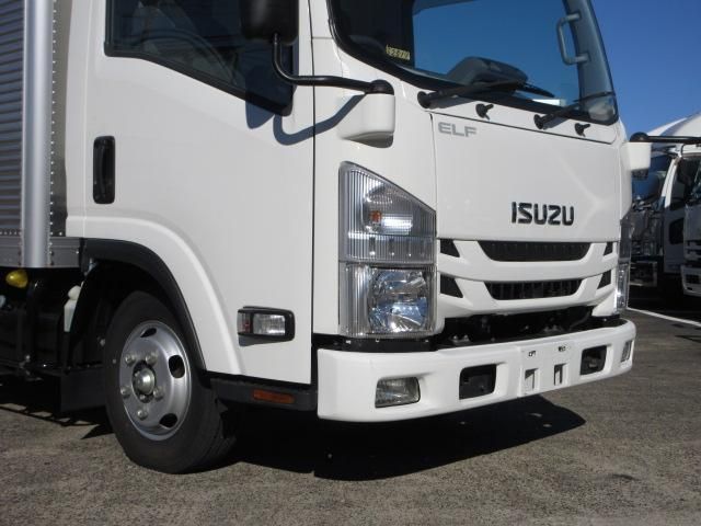 ISUZU ELF 2019