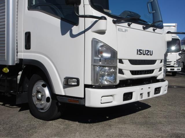 ISUZU ELF 2019