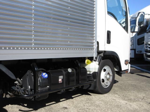 ISUZU ELF 2019