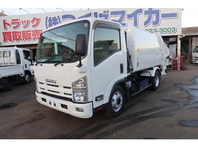 ISUZU ELF 2011