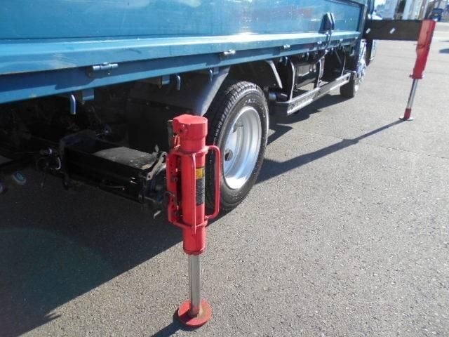 MITSUBISHI CANTER 2004