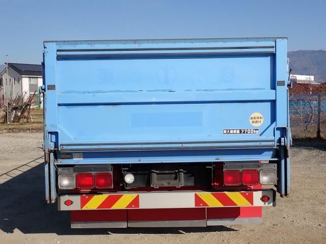 MITSUBISHI FUSOU FIGHTER 2014