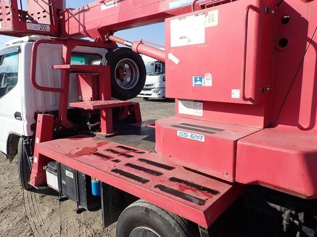 MITSUBISHI CANTER 2006