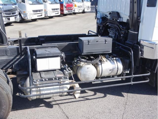 MITSUBISHI FUSOU FIGHTER 2021