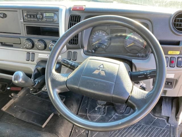 MITSUBISHI CANTER 2017