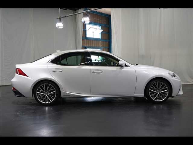 TOYOTA LEXUS IS300h 2015