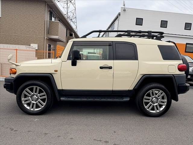 TOYOTA FJ CRUISER 4WD 2018