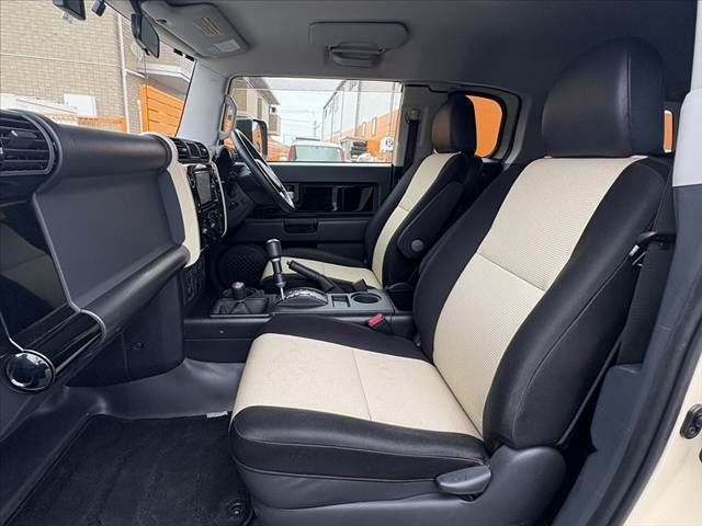 TOYOTA FJ CRUISER 4WD 2018