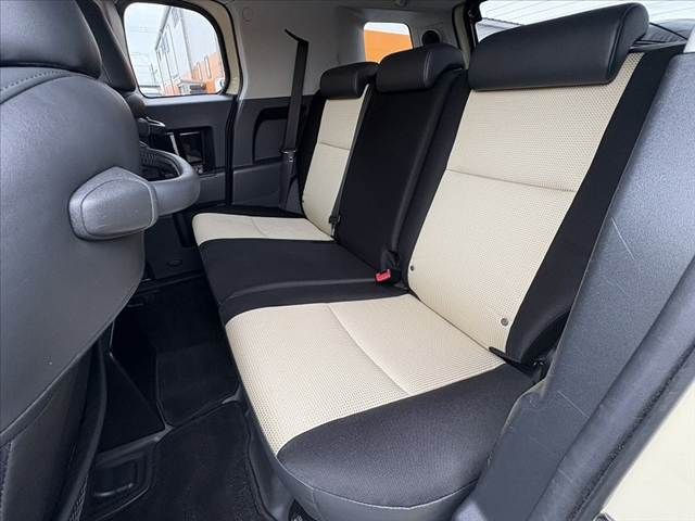 TOYOTA FJ CRUISER 4WD 2018