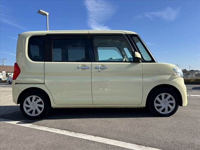 DAIHATSU TANTO 2014