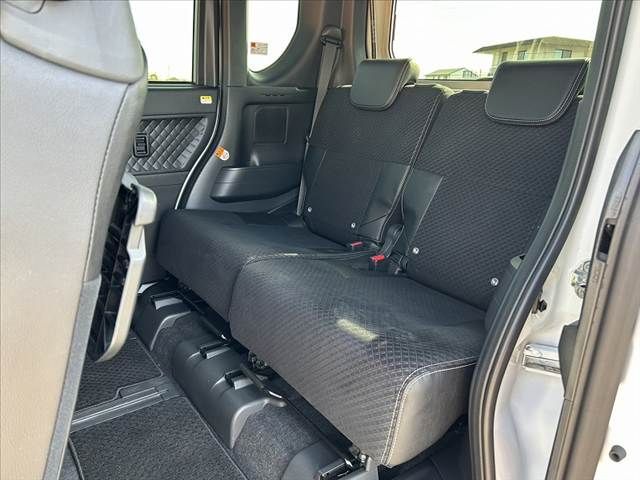 DAIHATSU TANTO CUSTOM 2022