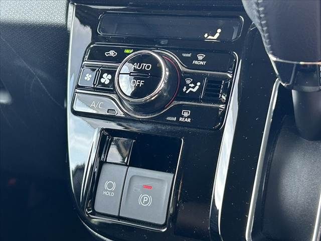 DAIHATSU TANTO CUSTOM 2022